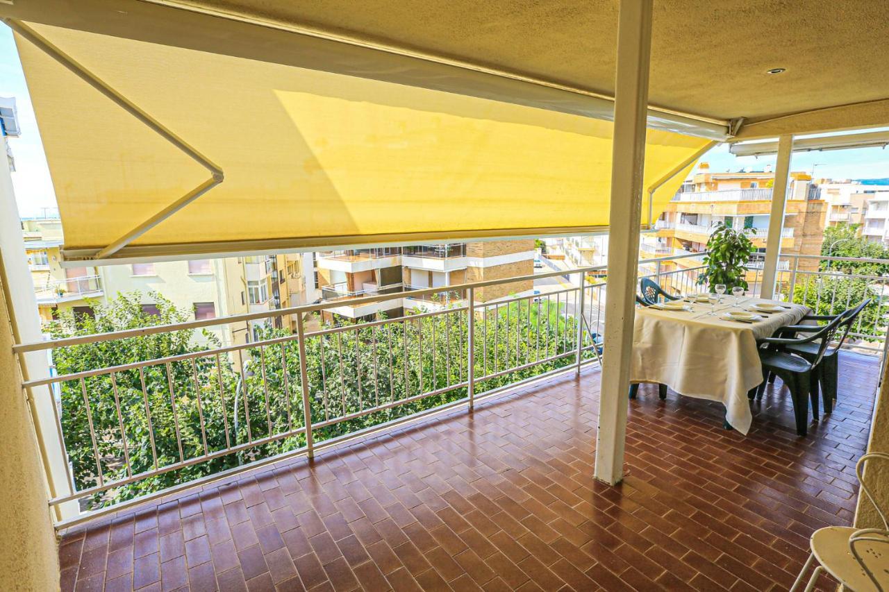 Coral - Only Families Apartman Cambrils Kültér fotó