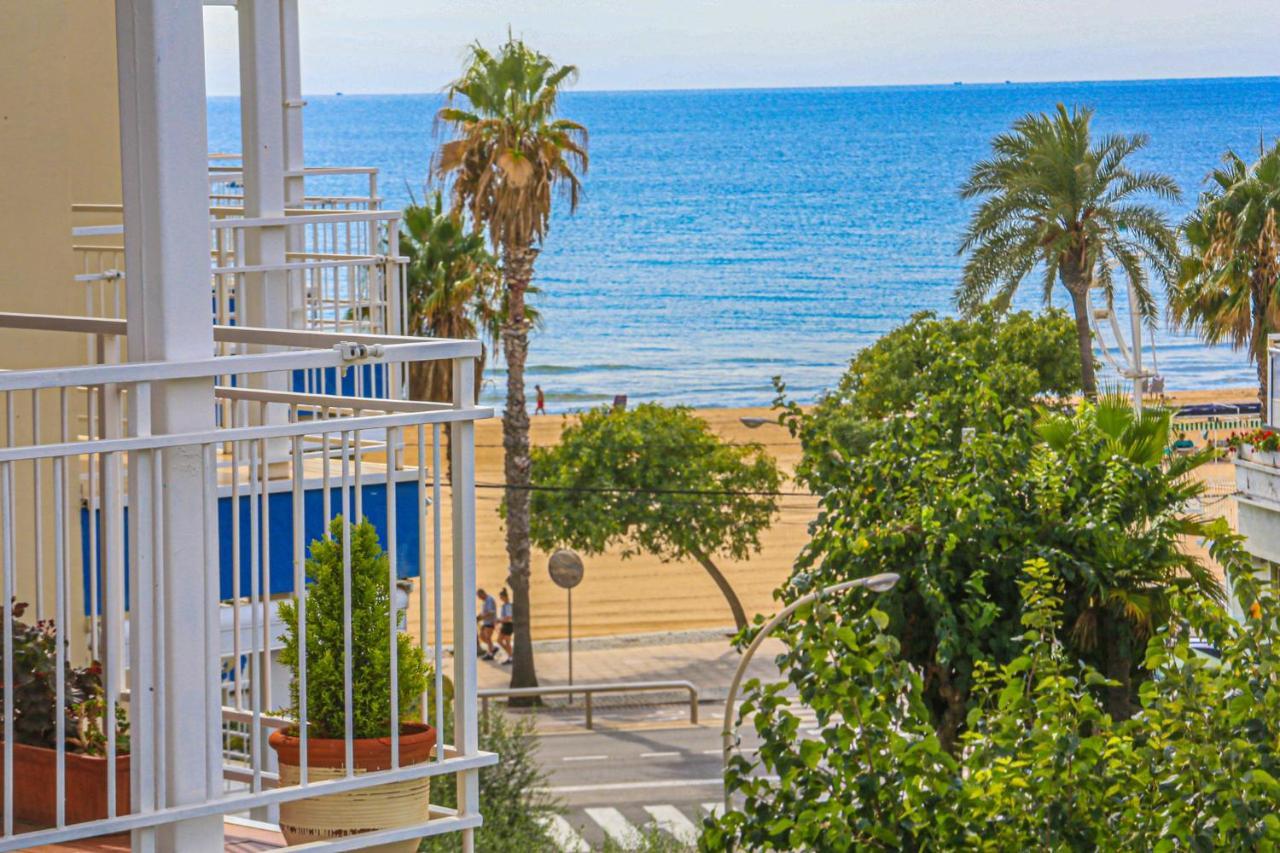 Coral - Only Families Apartman Cambrils Kültér fotó